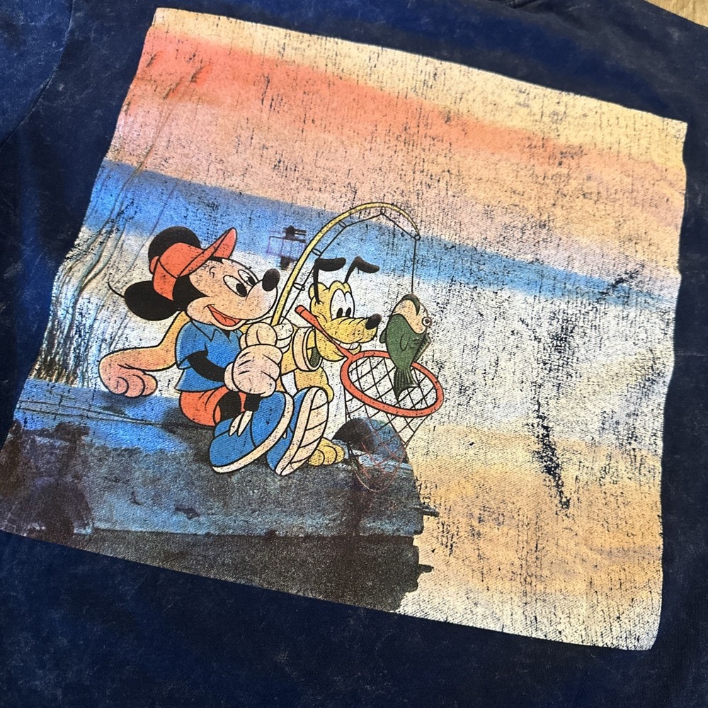 Disney Mickey And Pluto Fishing T-Shirt Pebble Blue Front & Back Graphics XLarge - Picture 5 of 8